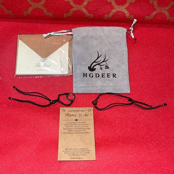 New HGDEER A LITTLE GIFT FOR
Mama-to-be matching bracelets - Picture 1 of 4